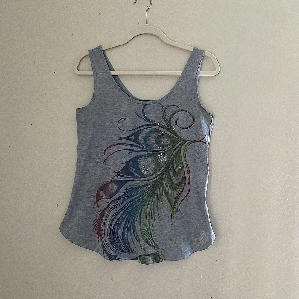 Summer Gray Graphic Tank Top medium.